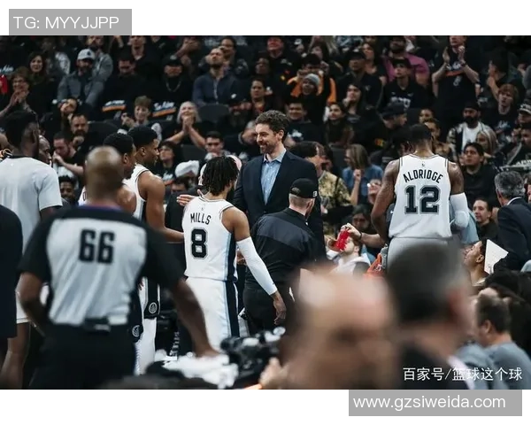 热火与马刺精彩对决重播回顾NBA经典时刻再现球迷热情